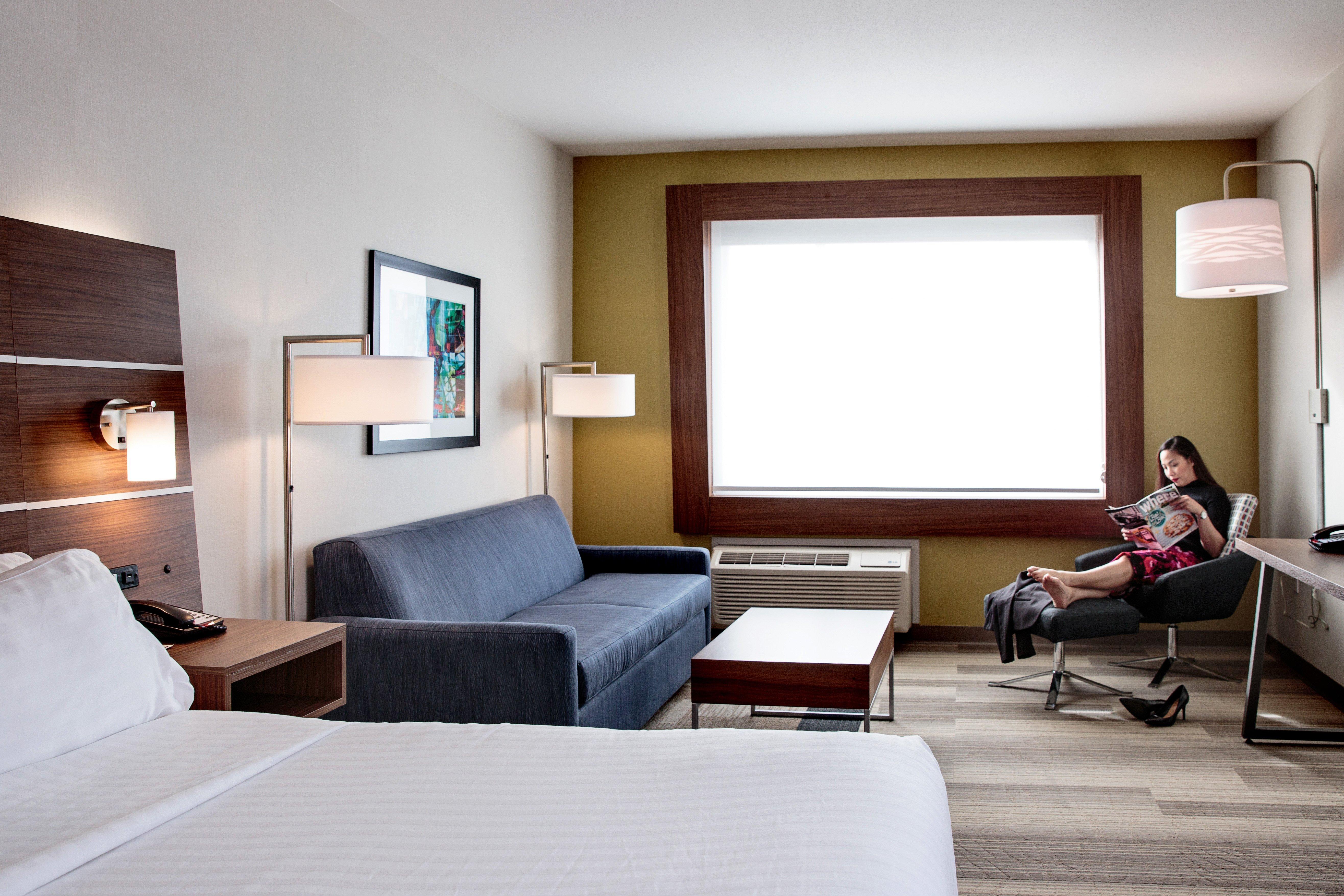Holiday Inn Express & Suites - West Edmonton-Mall Area By Ihg Екстериор снимка