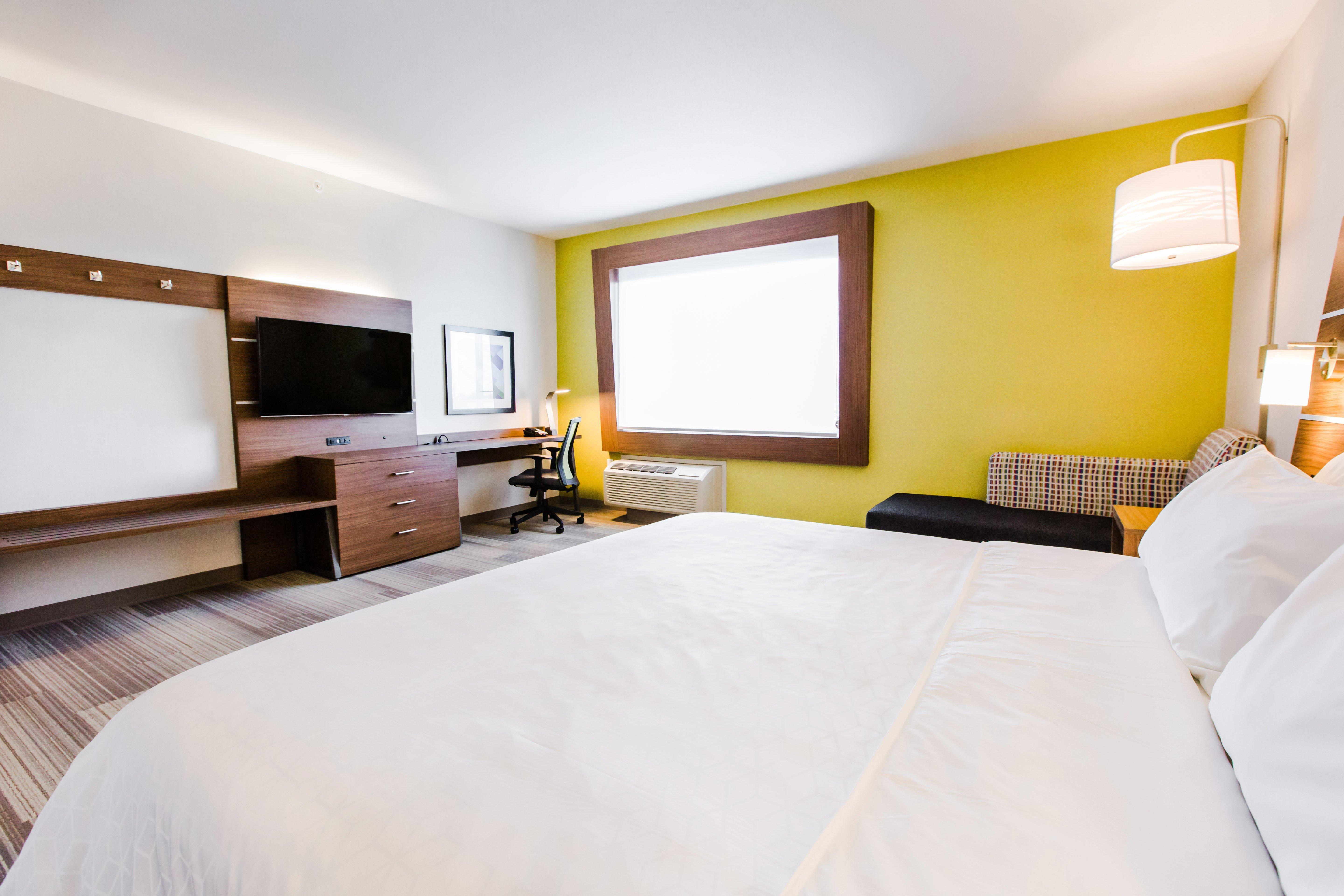 Holiday Inn Express & Suites - West Edmonton-Mall Area By Ihg Екстериор снимка