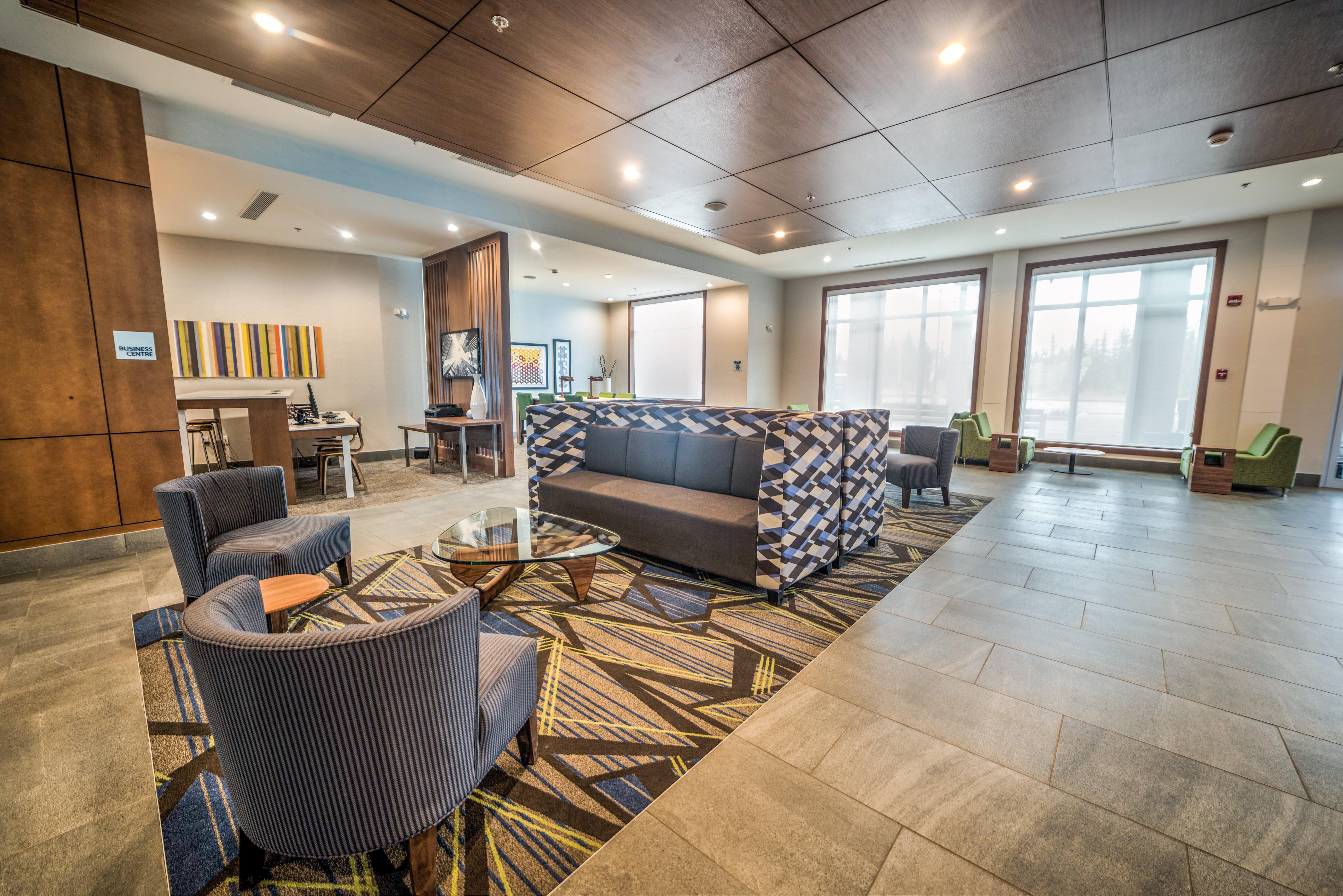 Holiday Inn Express & Suites - West Edmonton-Mall Area By Ihg Екстериор снимка