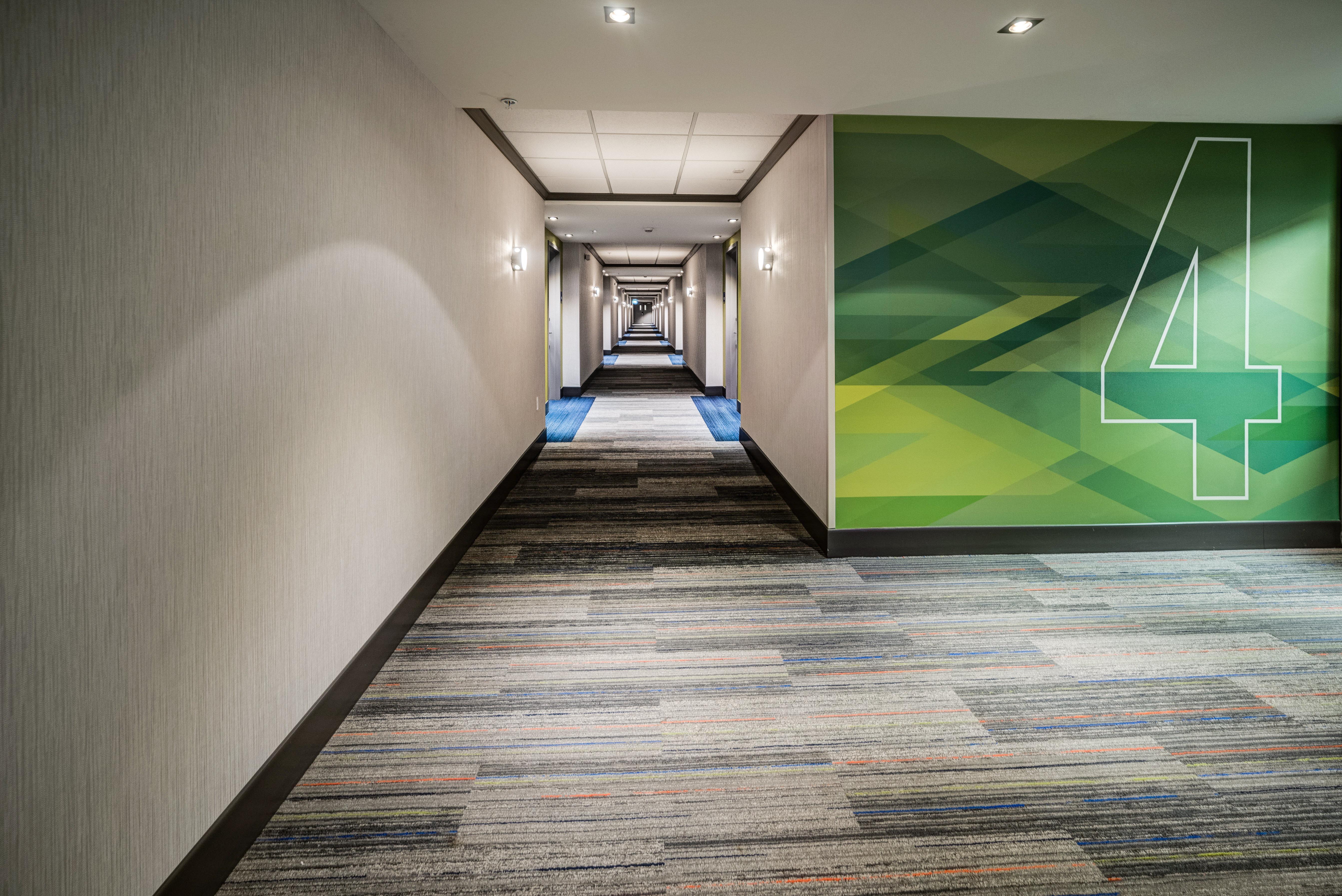 Holiday Inn Express & Suites - West Edmonton-Mall Area By Ihg Екстериор снимка